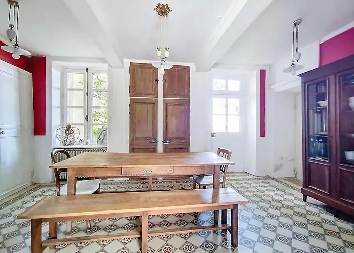 Belle Maison De Famille